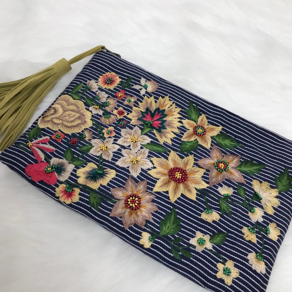 Roberta Roller Rabbit Handbags - Roberta Roller Rabbit Embroidered Floral Clutch